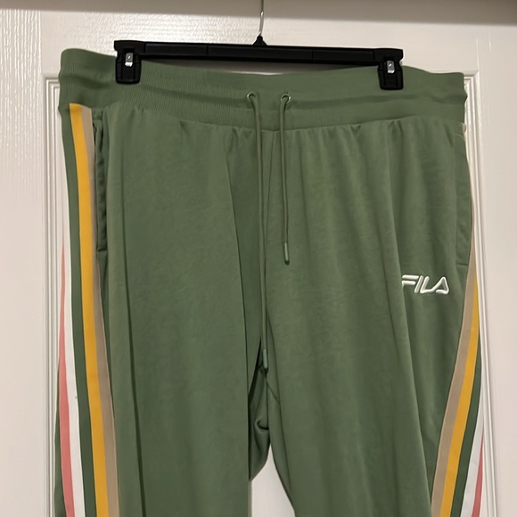 Fila Side Striped Joggers - Picture 2 of 10